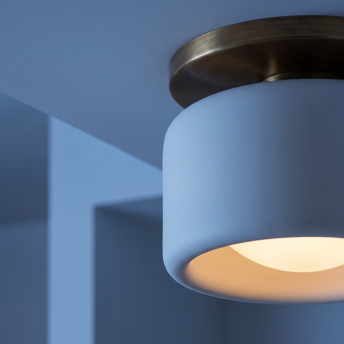 Perla flush mount ceiling light shade detail